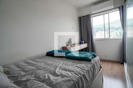 Quarto de apartamento à venda com 2 quartos, 79m² em Fonseca, Niterói