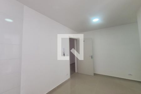 Cozinha de apartamento para alugar com 1 quarto, 40m² em Parque Sao Rafael, São Paulo