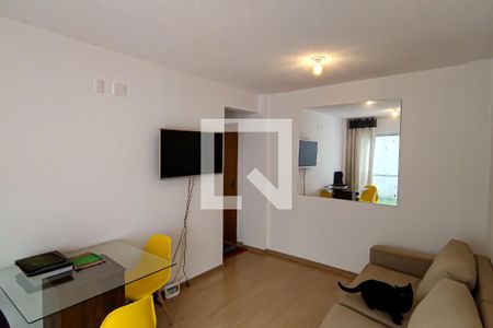 sala de apartamento para alugar com 2 quartos, 60m² em Taquara, Rio de Janeiro