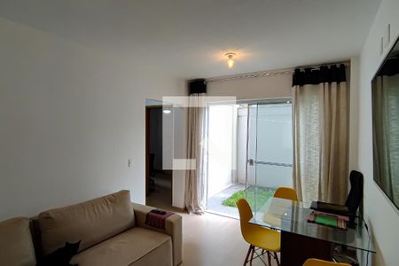 sala de apartamento à venda com 2 quartos, 60m² em Taquara, Rio de Janeiro