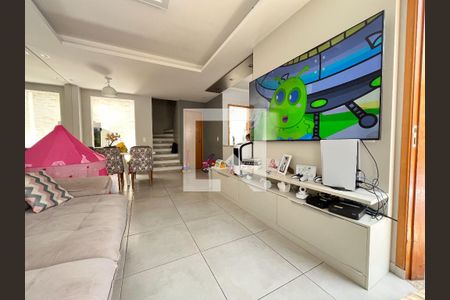 Sala de casa à venda com 2 quartos, 140m² em Vila Guarani (z Sul), São Paulo
