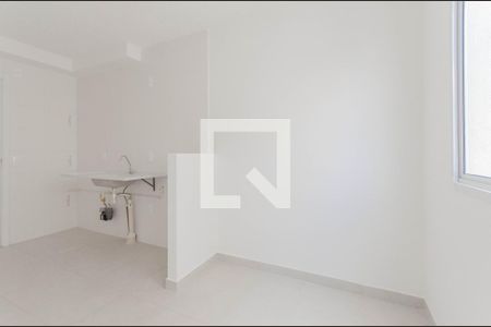 Sala de apartamento para alugar com 2 quartos, 33m² em Cambuci, São Paulo