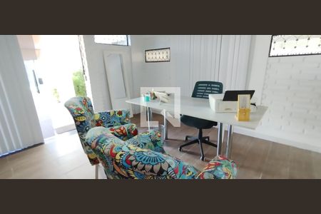 Casa para alugar com 450m², 5 quartos e 8 vagas Casa para alugar com 450m², 5 quartos e 8 vagasEscritório