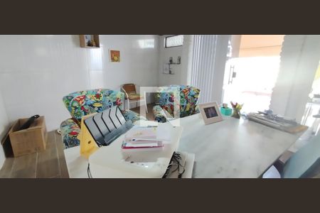 Casa para alugar com 450m², 5 quartos e 8 vagas Casa para alugar com 450m², 5 quartos e 8 vagasEscritório