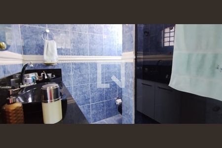 Casa para alugar com 450m², 5 quartos e 8 vagas Casa para alugar com 450m², 5 quartos e 8 vagasBanheiro da Suíte 2