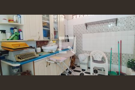 Casa para alugar com 450m², 5 quartos e 8 vagas Casa para alugar com 450m², 5 quartos e 8 vagasÁrea de Serviço