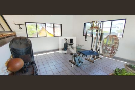 Casa para alugar com 450m², 5 quartos e 8 vagas Casa para alugar com 450m², 5 quartos e 8 vagasAcademia