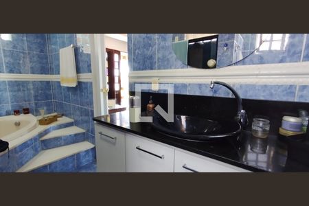 Casa para alugar com 450m², 5 quartos e 8 vagas Casa para alugar com 450m², 5 quartos e 8 vagasBanheiro da Suíte 2