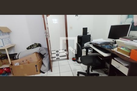 Casa para alugar com 450m², 5 quartos e 8 vagas Casa para alugar com 450m², 5 quartos e 8 vagasQuarto de Serviço