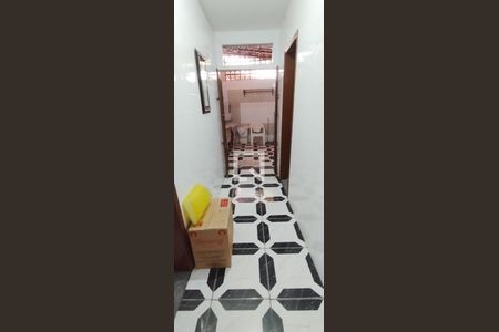 Casa para alugar com 450m², 5 quartos e 8 vagas Casa para alugar com 450m², 5 quartos e 8 vagasCorredor