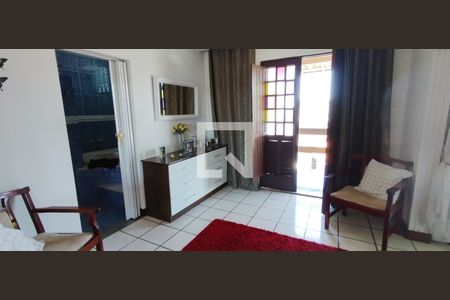 Casa para alugar com 450m², 5 quartos e 8 vagas Casa para alugar com 450m², 5 quartos e 8 vagasSuíte 2