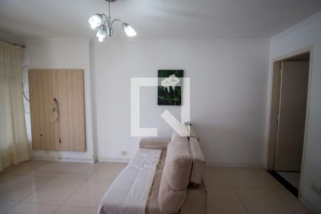 Sala de casa à venda com 2 quartos, 331m² em Jardim Adelaide, São Paulo