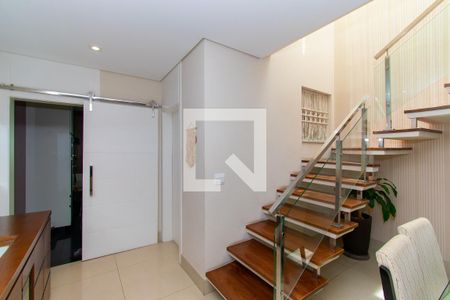 Escada de casa à venda com 3 quartos, 200m² em Vila Formosa, São Paulo