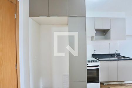 Sala / Cozinha de apartamento para alugar com 1 quarto, 24m² em Belenzinho, São Paulo