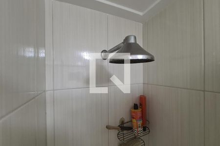 Apartamento à venda com 64m², 2 quartos e 1 vaga Apartamento à venda com 64m², 2 quartos e 1 vagaBanheiro Social