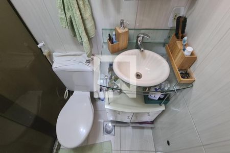 Apartamento à venda com 64m², 2 quartos e 1 vaga Apartamento à venda com 64m², 2 quartos e 1 vagaBanheiro da Suíte