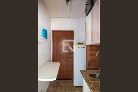 Cozinha  de apartamento à venda com 1 quarto, 20m² em Centro Histórico, Porto Alegre