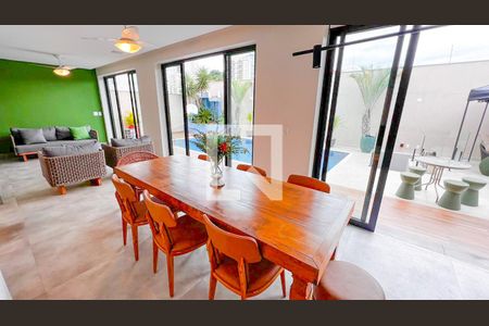 Sala de casa à venda com 5 quartos, 450m² em Santa Lúcia, Belo Horizonte