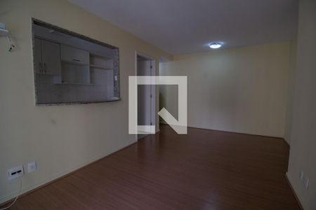 Sala  de apartamento para alugar com 2 quartos, 54m² em Barra da Tijuca, Rio de Janeiro