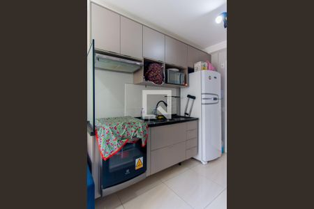 Cozinha de apartamento à venda com 1 quarto, 28m² em Vila Tolstoi, São Paulo