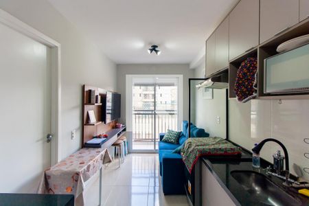 Sala de apartamento à venda com 1 quarto, 28m² em Vila Tolstoi, São Paulo