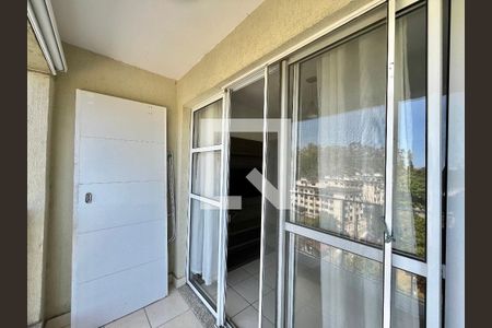 Varanda de apartamento à venda com 2 quartos, 60m² em Jacarepaguá, Rio de Janeiro