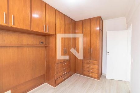 Quarto 2 de apartamento para alugar com 2 quartos, 58m² em Piqueri, São Paulo