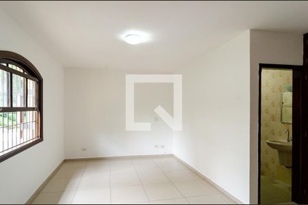 Suíte de casa à venda com 4 quartos, 200m² em Vila Clementino, São Paulo