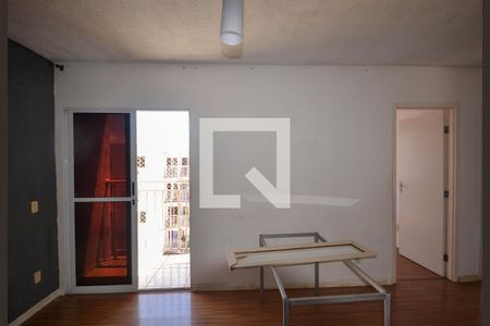 Sala de apartamento para alugar com 2 quartos, 50m² em Bom Pastor, Belford Roxo