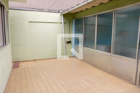 Casa para alugar com 347m², 3 quartos e 4 vagas Casa para alugar com 347m², 3 quartos e 4 vagasQuintal