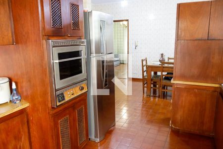 Casa para alugar com 347m², 3 quartos e 4 vagas Casa para alugar com 347m², 3 quartos e 4 vagasCozinha