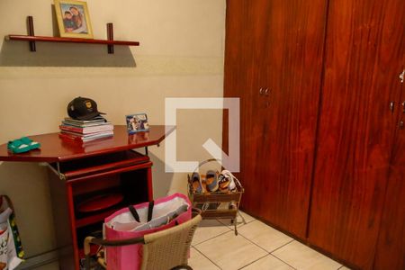 Casa para alugar com 347m², 3 quartos e 4 vagas Casa para alugar com 347m², 3 quartos e 4 vagasQuarto 2