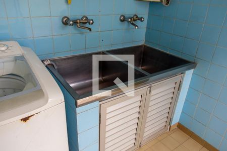 Casa para alugar com 347m², 3 quartos e 4 vagas Casa para alugar com 347m², 3 quartos e 4 vagasLavanderia