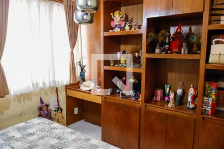 Casa para alugar com 347m², 3 quartos e 4 vagas Casa para alugar com 347m², 3 quartos e 4 vagasQuarto 1