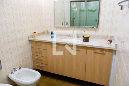 Casa para alugar com 347m², 3 quartos e 4 vagas Casa para alugar com 347m², 3 quartos e 4 vagasBanheiro