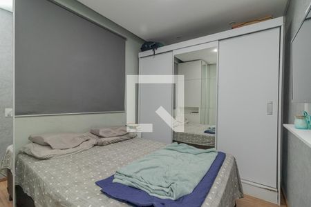 Quarto de apartamento à venda com 2 quartos, 40m² em Sarandi, Porto Alegre