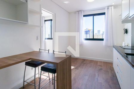 Sala/Cozinha de apartamento para alugar com 1 quarto, 25m² em Atuba, Curitiba