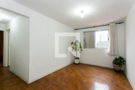 Sala de apartamento para alugar com 3 quartos, 78m² em Parque São Jorge, São Paulo