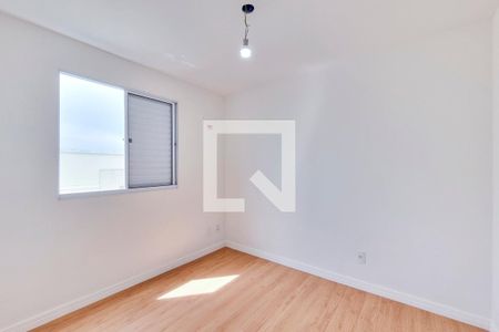 Quarto de apartamento para alugar com 2 quartos, 40m² em Vila Nova Alianca, Jacareí