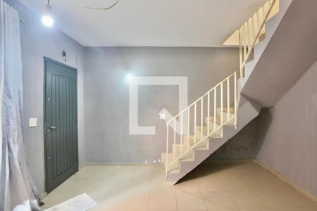 Sala de casa à venda com 2 quartos, 60m² em Canindé, São Paulo