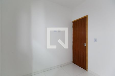 Quarto 1 de apartamento para alugar com 2 quartos, 35m² em Itaquera, São Paulo