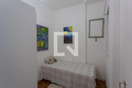 Quarto 2 de apartamento para alugar com 3 quartos, 70m² em Funcionários, Belo Horizonte