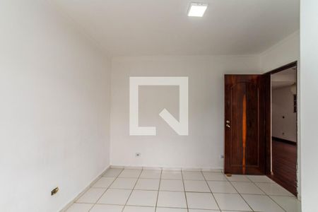 Suíte 1 de casa para alugar com 5 quartos, 416m² em Parque Santo Antonio, Guarulhos