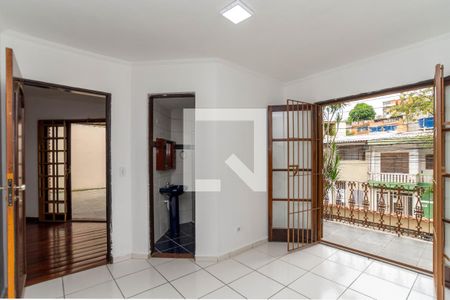 Suíte 1 de casa para alugar com 5 quartos, 416m² em Parque Santo Antonio, Guarulhos