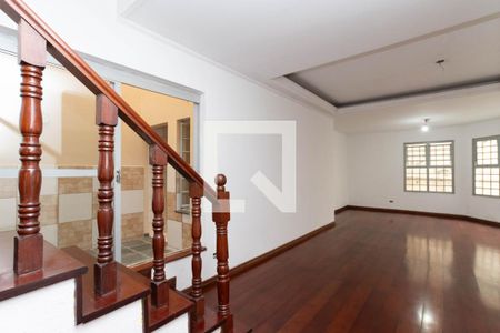 Sala de casa à venda com 5 quartos, 416m² em Parque Santo Antonio, Guarulhos