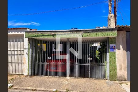 Fachada de casa à venda com 3 quartos, 250m² em Vila Independencia, São Paulo