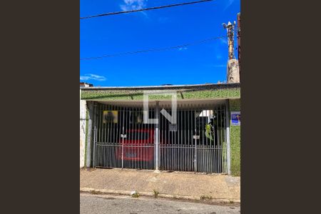 Fachada de casa à venda com 3 quartos, 250m² em Vila Independencia, São Paulo