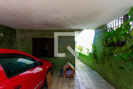 Garagem de casa à venda com 3 quartos, 250m² em Vila Independencia, São Paulo