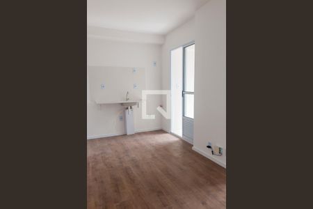 Sala/Cozinha de apartamento à venda com 2 quartos, 32m² em Vila Sônia, São Paulo