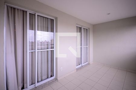 Sala - Varanda  de apartamento para alugar com 2 quartos, 87m² em Vila Nair, São Paulo